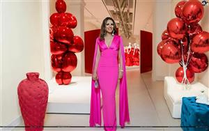 Elizabeth Hurley